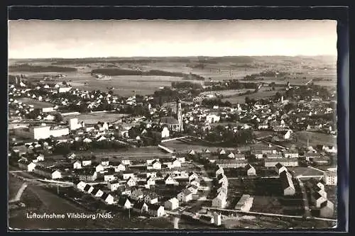 AK Vilsbiburg /Ndb., Teilansicht mit Kirche, Fliegeraufnahme