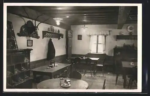 AK Berchtesgaden, Gasthaus Bräustübl, Blaues Zimmer, Innenansicht