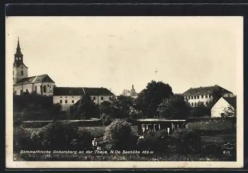 AK Dobersberg an der Thaya /N.-Oe., Teilansicht mit der Kirche