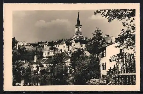 AK Waidhofen a. d. Thaya, Teilansicht mit der Kirche vom Fluss aus