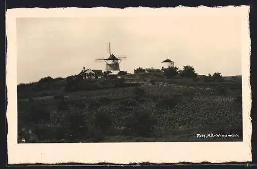 AK Retz /N.Ö., Blick auf die Windmühle