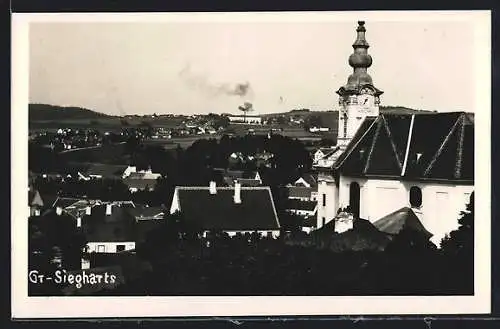 AK Gr.-Siegharts, Blick auf die Kirche