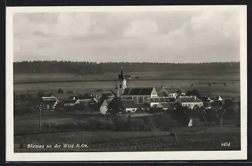 AK Blumau an der Wild, Gesamtansicht mit der Kirche