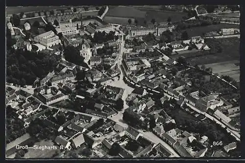 AK Gross-Siegharts, Ort vom Flugzeug aus