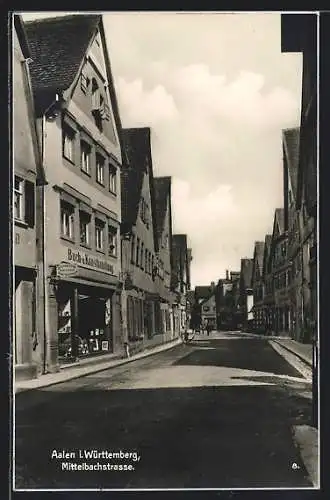 AK Aalen i. Württemberg, Mittelbachstrasse mit Buch- und Kunsthandlung