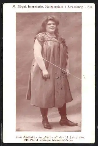 AK Übergewichtiges Mädchen Victoria im Kleid