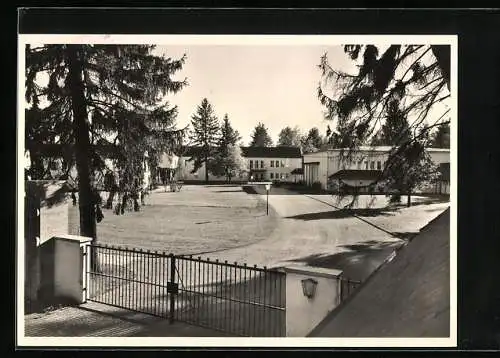 AK Grünwald / München, Sportschule München-Grünwald, Haupteingang