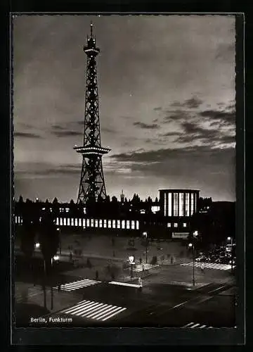 AK Berlin-Charlottenburg, Funkturm bei Nacht