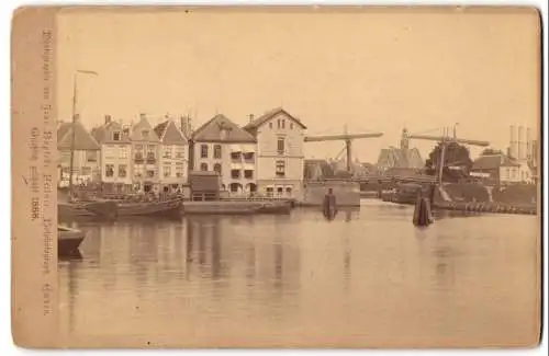 Fotografie Jean Baptiste Feilner, Emden, Ansicht Emden, Partie am Falderndelf mit Hebebrücke