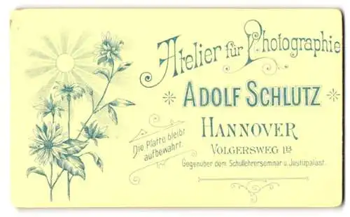 Fotografie Adolf Schlutz, Hannover, Volgersweg 1b, Anschrift des Atelier nebst Sonneschein und Blumen