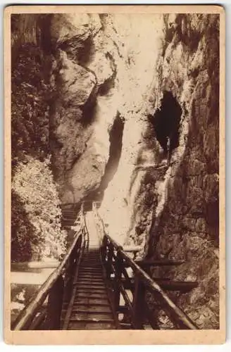 Fotografie Anian Irl, Mittenwald, Ansicht Mittenwald, Leutaschklamm, alter Holzweg in die Schlucht