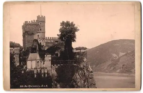 Fotografie unbekannter Fotograf, Ansicht Trechtingshausen, Blick nach dem Rheinstein