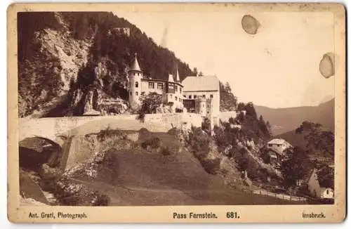 Fotografie Ant. Gratl, Innsbruck, Ansicht Fernpass, Fernstrasse mit Schloss