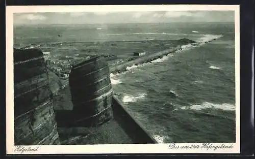 AK Helgoland, Blick auf das zerstörte Hafengelände