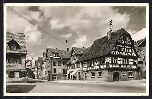 AK Birkenfeld /Schwarzwald, Strassenpartie mit Gasthaus zum Adler