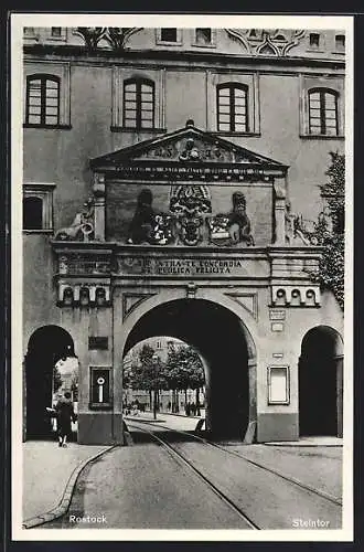 AK Rostock, Durchblick durch das Steintor