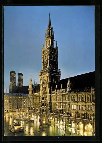 AK München, Olympia 1972, Marienplatz mit Rathaus und Frauenkirche