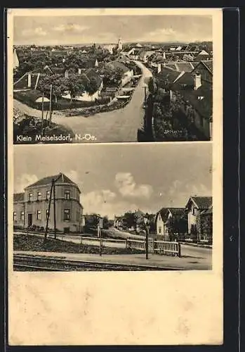 AK Klein Meiselsdorf /N.-Oe., Strassenpartie aus der Vogelschau, Am Bahnübergang