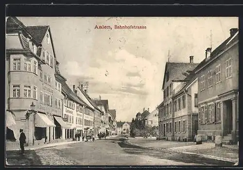 AK Aalen, Bahnhofstrasse mit Geschäften