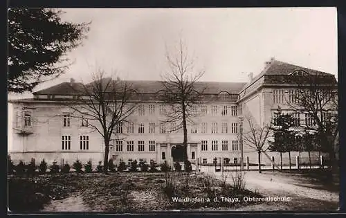 AK Waidhofen a. d. Thaya, Oberrealschule mit Anlage