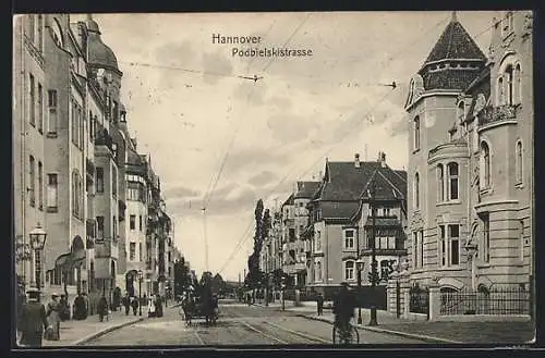 AK Hannover, Reger Verkehr in der Podbielskistrasse