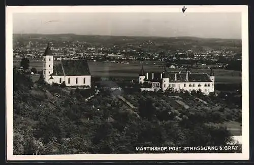 AK Graz, Strassgang, Martinshof mit Schloss und Kirche