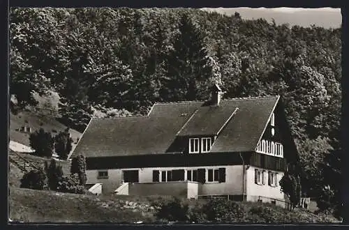 AK Aalen-Wasseralfingen, Naturfreundehaus Braunenberg im Sonnenschein