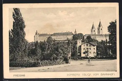 AK Freising, Blick vom Bahnhof auf den Domberg