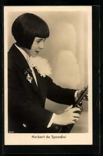 AK Kleiner Musiker Herbert de Spondini mit Geige