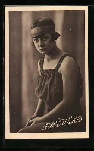 AK Varietekünstlerin Tilla Wehls im Bühnenkostüm