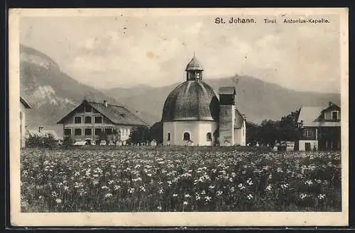 AK St. Johann /Tirol, Wiese an der Antonius-Kapelle
