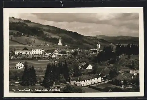 AK St. Leonhard i. Lavanttal, Ortspartie mit Kirche