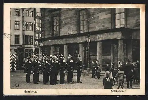 AK Hannover, Die Männer der Schlosswache in Uniform