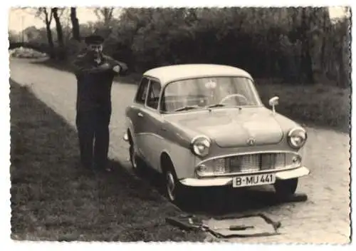 Fotografie Auto Glas Goggomobil, Kfz-Kennzeichen Berlin