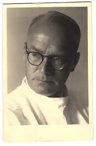 Fotografie Portrait Dr. Euler, Leitender Arzt der Charite in Berlin
