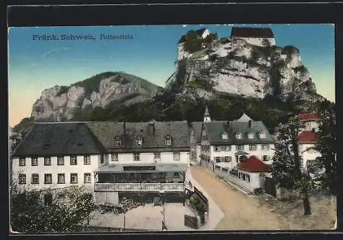 AK Pottenstein /Fränk. Schweiz, Gasthof Distler mit Strassenansicht und Burg