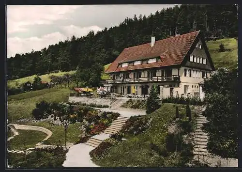 AK Alpirsbach im Schwarzwald, Höhengaststätte Burghalde mit Terrasse