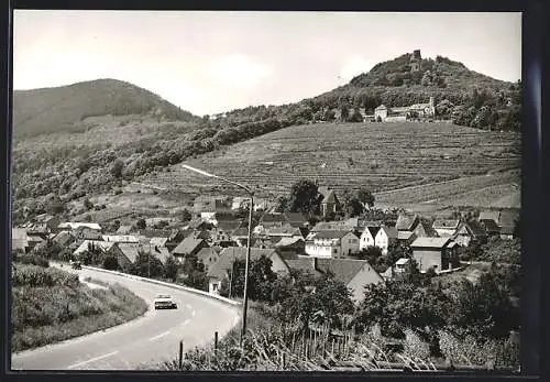 AK Leinsweiler bei Landau, Höhengaststätte Gutsausschank, Landstrasse