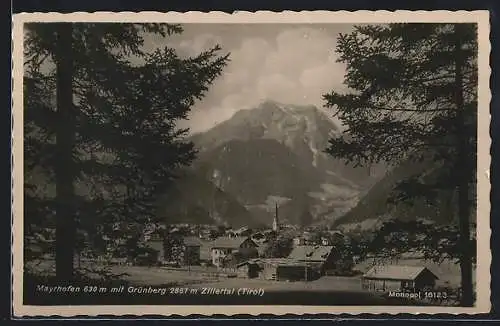AK Mayrhofen /Zillertal, Ortsansicht gegen den Grünberg