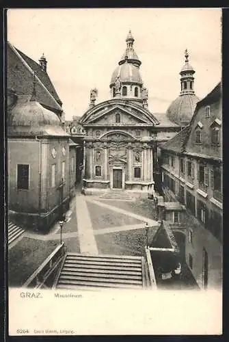 AK Graz, Mausoleum aus der Vogelschau