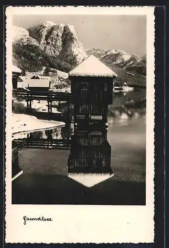 AK Grundlsee, Bootshaus im Winter