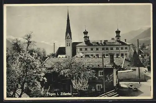 AK Fügen im Zillertal, Ortspartie