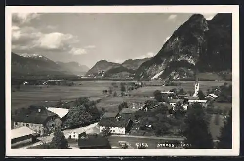 AK Strass /Tirol, Teilansicht mit Kirche