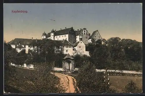 AK Lauchheim, Schloss Kapfenburg, Gesamtansicht mit Strasse