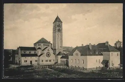 AK Gerolstein /Eifel, Erlöserkirche mit Säulengalerie und Museum
