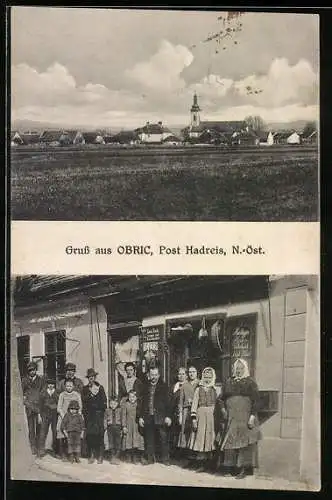 AK Obric /Hadreis, Trafik Graf mit kleiner Versammlung, Ortspanorama von einem Feld aus