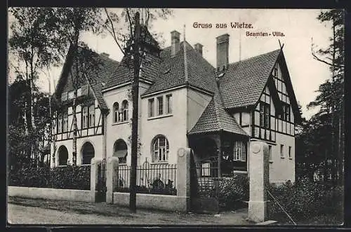 AK Wietze / Celle, Beamten-Villa mit Strassenpartie