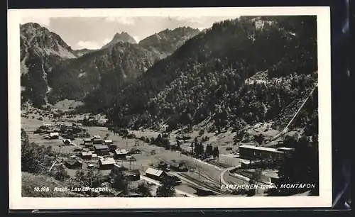 AK Parthenen /Montafon, Ortsansicht gegen das Gebirge