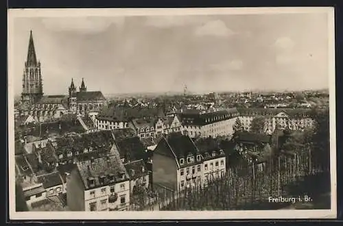 AK Freiburg i. Br., Ortsansicht aus der Vogelschau