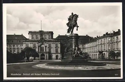 AK Mannheim, Schloss mit Kaiser Wilhelm-Denkmal